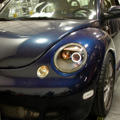 Ronnin - Fits 1998-2005 Volkswagen Beetle Upgrade Replacement Halogen Projector Headlights Assembly Pair | Black