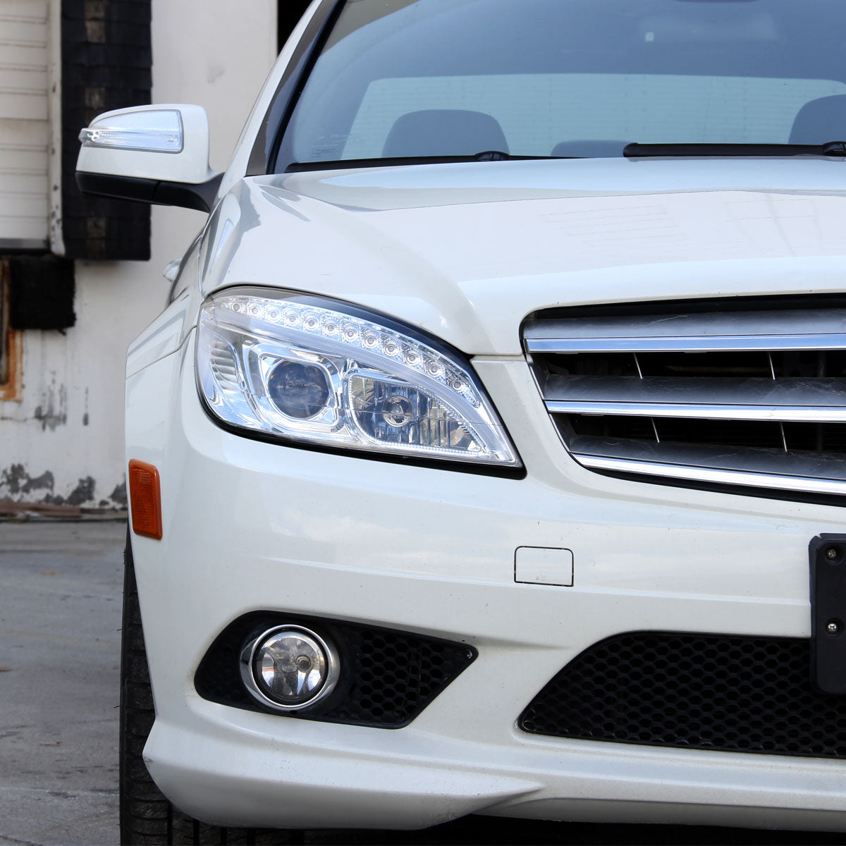 Ronnin - Compatible con Mercedes-Benz C300 C350 2008-2011 Faros delanteros con proyector de señales de giro LED de repuesto mejorados Par | Cromado