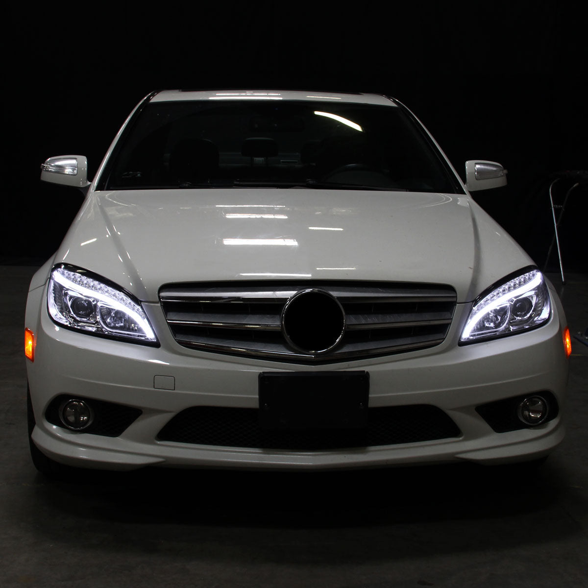 Ronnin - Compatible con Mercedes-Benz C300 C350 2008-2011 Faros delanteros con proyector de señales de giro LED de repuesto mejorados Par | Cromado