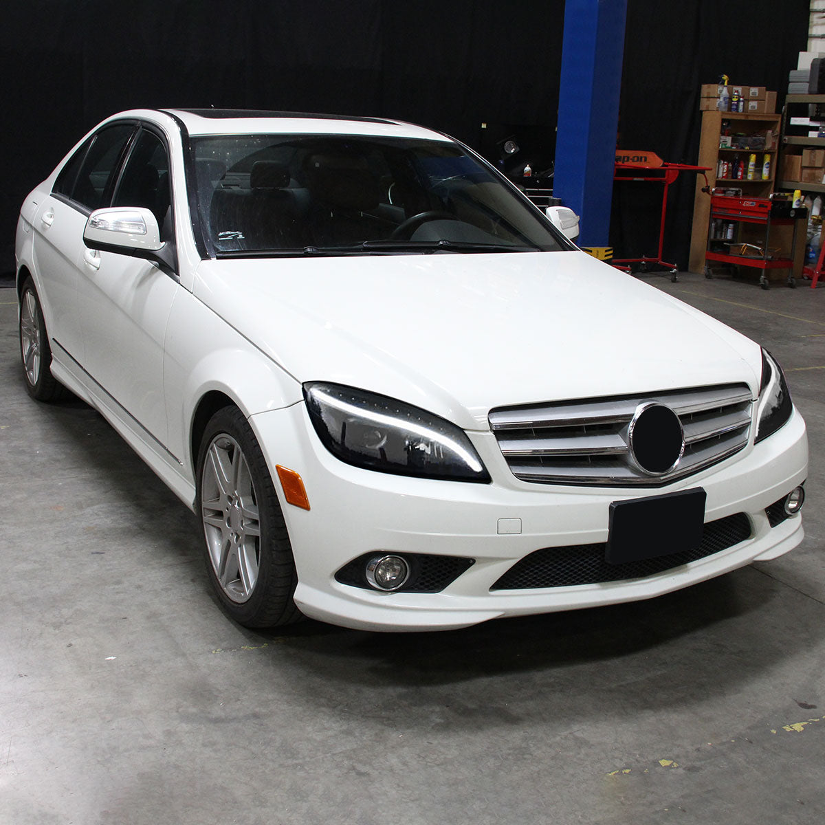Ronnin - Compatible con Mercedes-Benz C300 C350 2008-2011, par de faros delanteros con proyector y luces direccionales LED de reemplazo mejorado | Negro