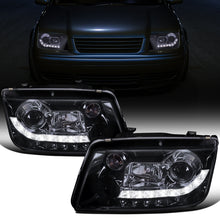 Ronnin - Se adapta a Volkswagen Jetta MK4 de 1999-2005 Faros delanteros con proyector de tubo LED ensamblados mejorados + par de faros antiniebla | Negro ahumado