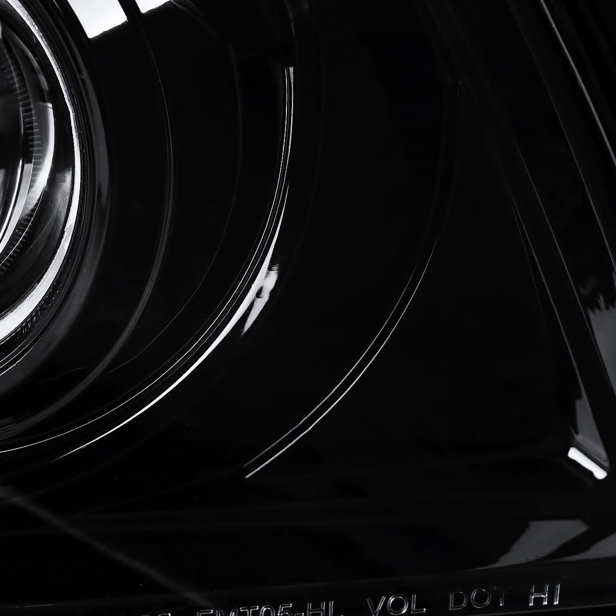 Ronnin - Faros delanteros con proyector de tubo LED de repuesto para Ford Mustang 2005-2009 | Negro brillante