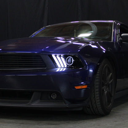 Ronnin - Se adapta a Ford Mustang 2010-2014, par de faros delanteros con proyector de señales de giro secuenciales tipo LED de doble función (blanco/ámbar) | Negro brillante