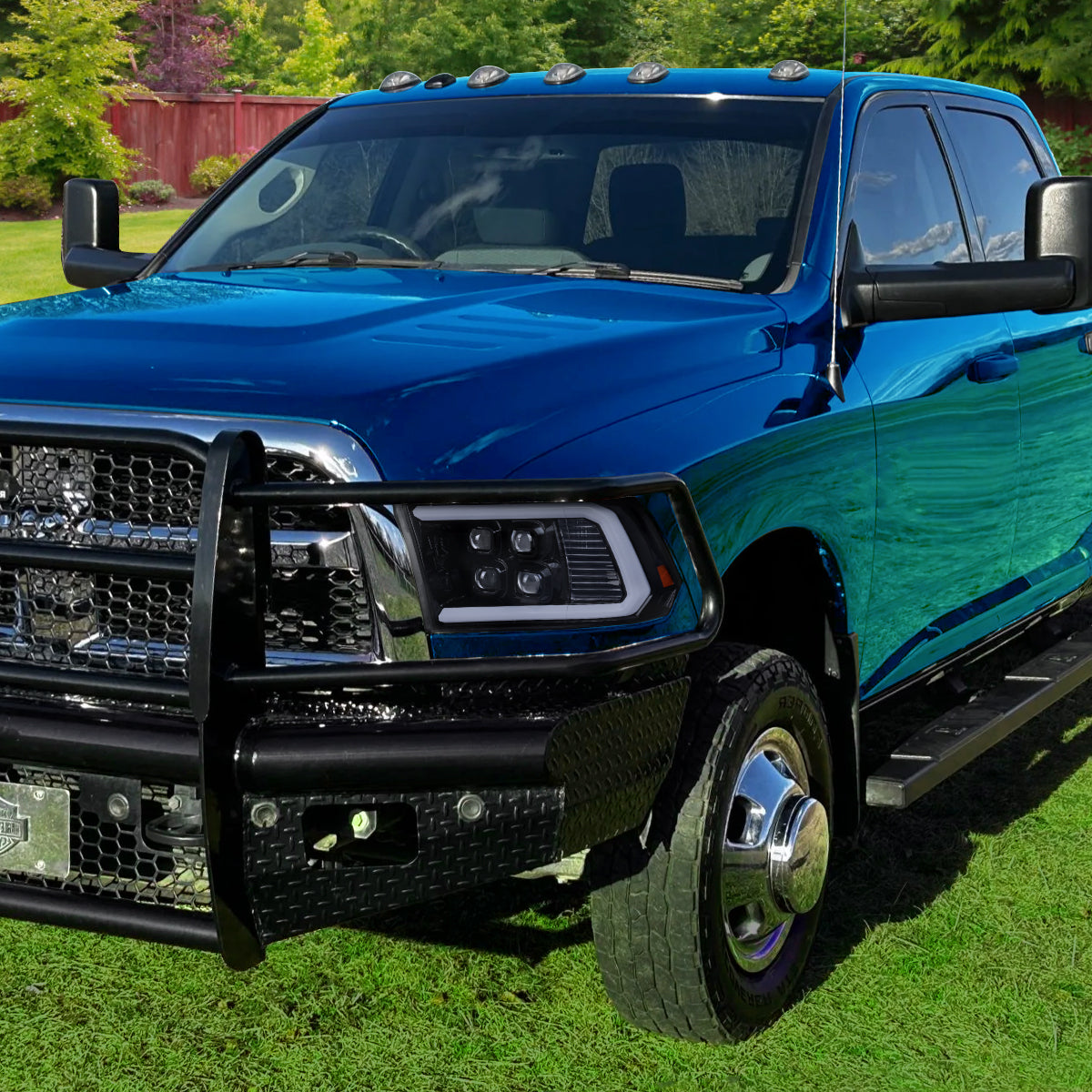 Ronnin - Compatible con Ram 1500 Classic 2019-2024, Ram 1500 2500 3500 2009-2018 | Faros delanteros con proyector cuádruple de haz LED brillante de repuesto, par | Ahumado negro