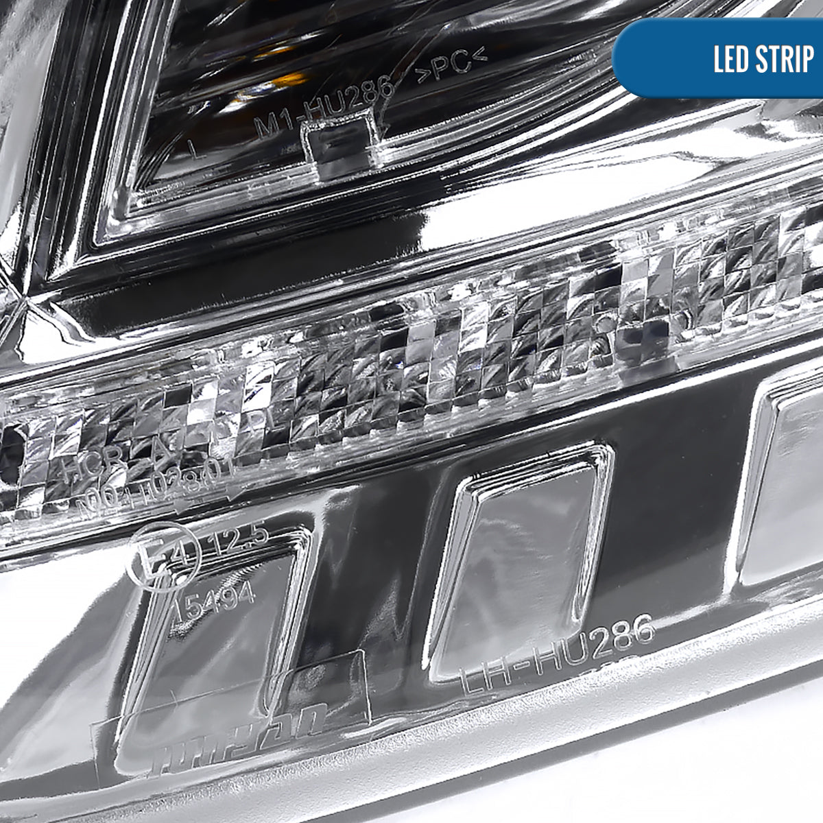 Ronnin - Se adapta a Audi A4 2006-2008 Mejora de repuesto Luces de circulación diurna LED Proyector Faros delanteros halógenos Ensamblaje Par | Cromo