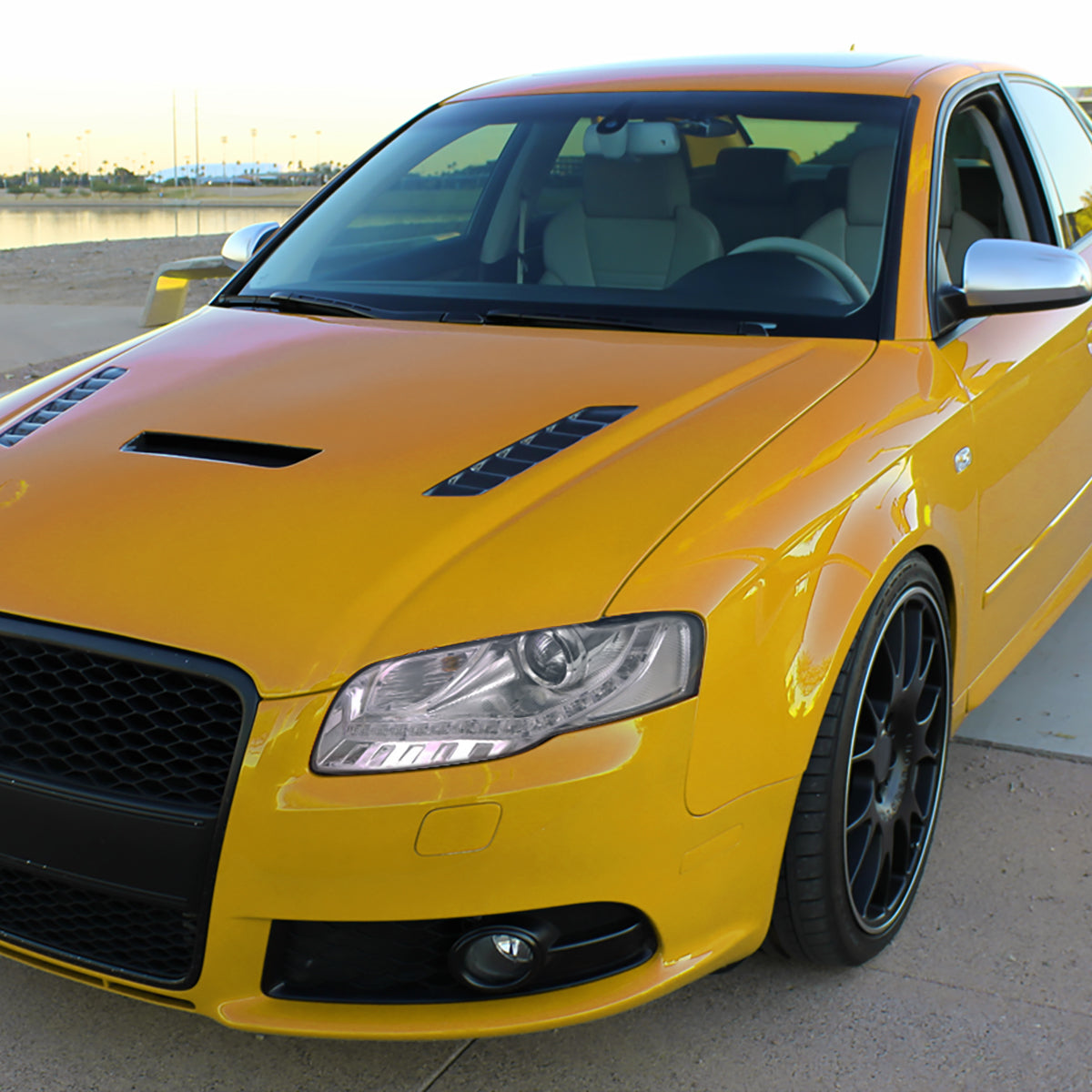 Ronnin - Se adapta a Audi A4 2006-2008 Mejora de repuesto Luces de circulación diurna LED Proyector Faros delanteros halógenos Ensamblaje Par | Cromo