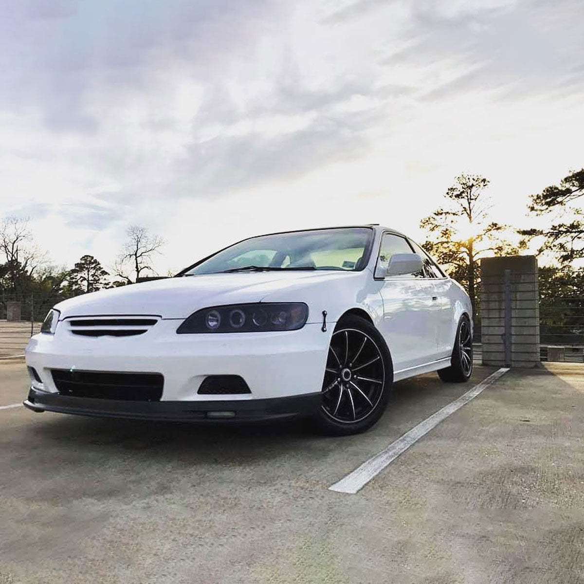 Ronnin - Fits 1998-2002 Honda Accord Sedan Coupe Upgrade Replacement LED Dual Rims Projector Headlights Assembly Pair | Black Smoke