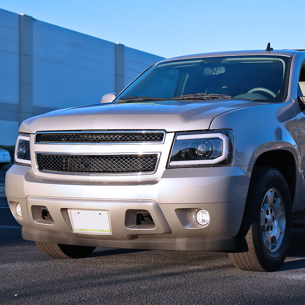 Ronnin - Fits 2007-2013 Chevy Avalanche 2007-2014 Tahoe Suburban 1500 2500 Upgraded Replacement Projector Headlights LED Tube Driving Lights Assembly Pair | Gloss Black