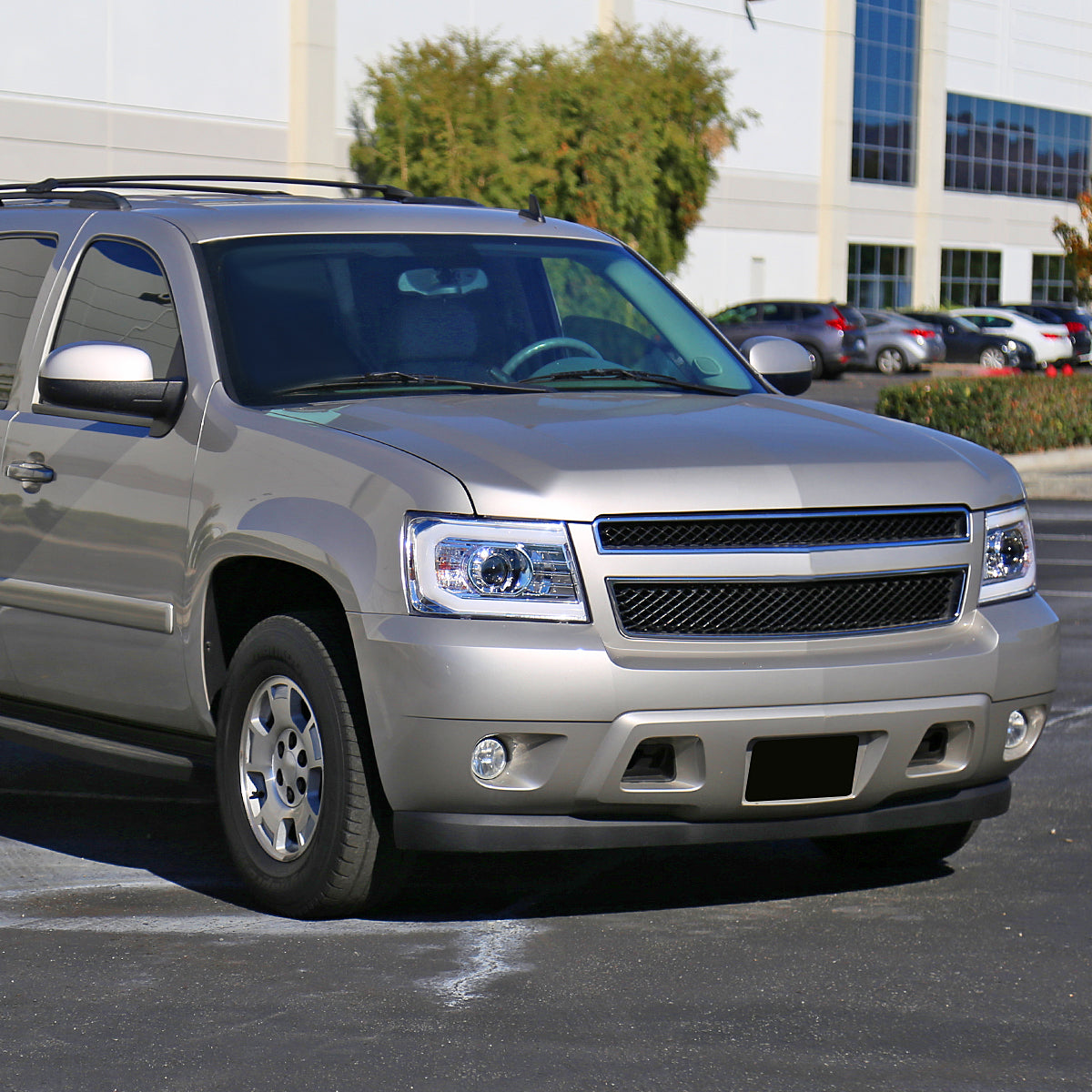 Ronnin - Fits 2007-2013 Chevy Avalanche 2007-2014 Tahoe Suburban 1500 2500 Upgraded Replacement Projector Headlights LED Tube Driving Lights Assembly Pair | Chrome