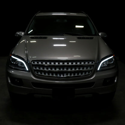 Ronnin - Se adapta a Mercedes-Benz ML350 ML500 ML320 con especificaciones estadounidenses de 2006-2008, conjunto de faros delanteros con proyector halógeno y señales de giro LED secuenciales | Par Negro