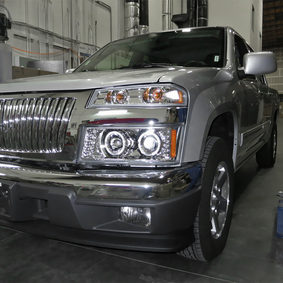 Ronnin - Fits 2004-2012 Chevy Colorado GMC Canyon Upgraded Replacement LED Dual Halo Rims Running Lights Projector Headlights Assembly Pair | Chrome