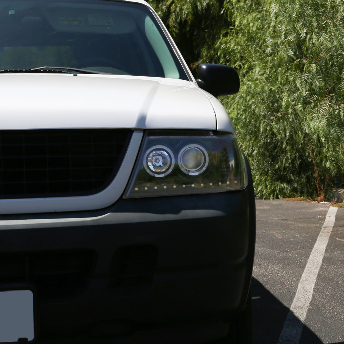 Ronnin - Faros delanteros con proyector LED de doble aro de repuesto y mejora para Ford Explorer 2002-2005 | Par de montaje negro brillante