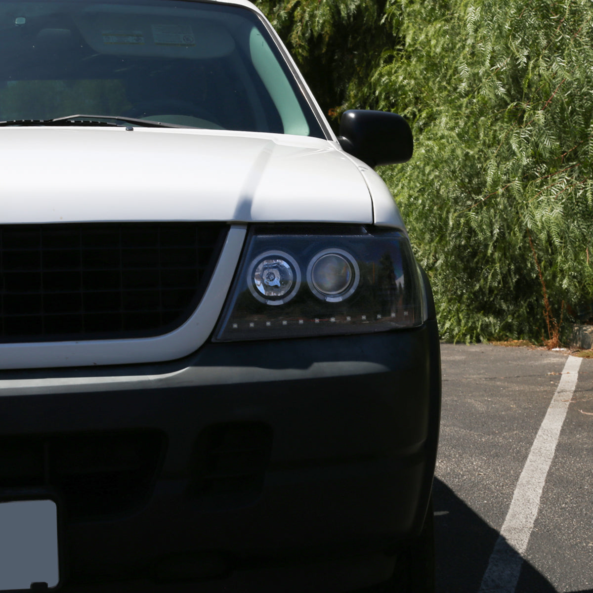 Ronnin - Faros delanteros con proyector de doble aro LED de repuesto mejorados para Ford Explorer 2002-2005, par | Humo negro
