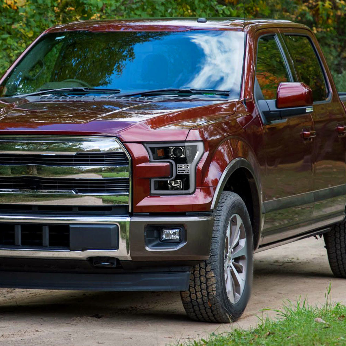 Ronnin - Fits 2015-2017 Ford F150 Upgraded Replacement LED Projector Headlights Assembly Pair | Gloss Black