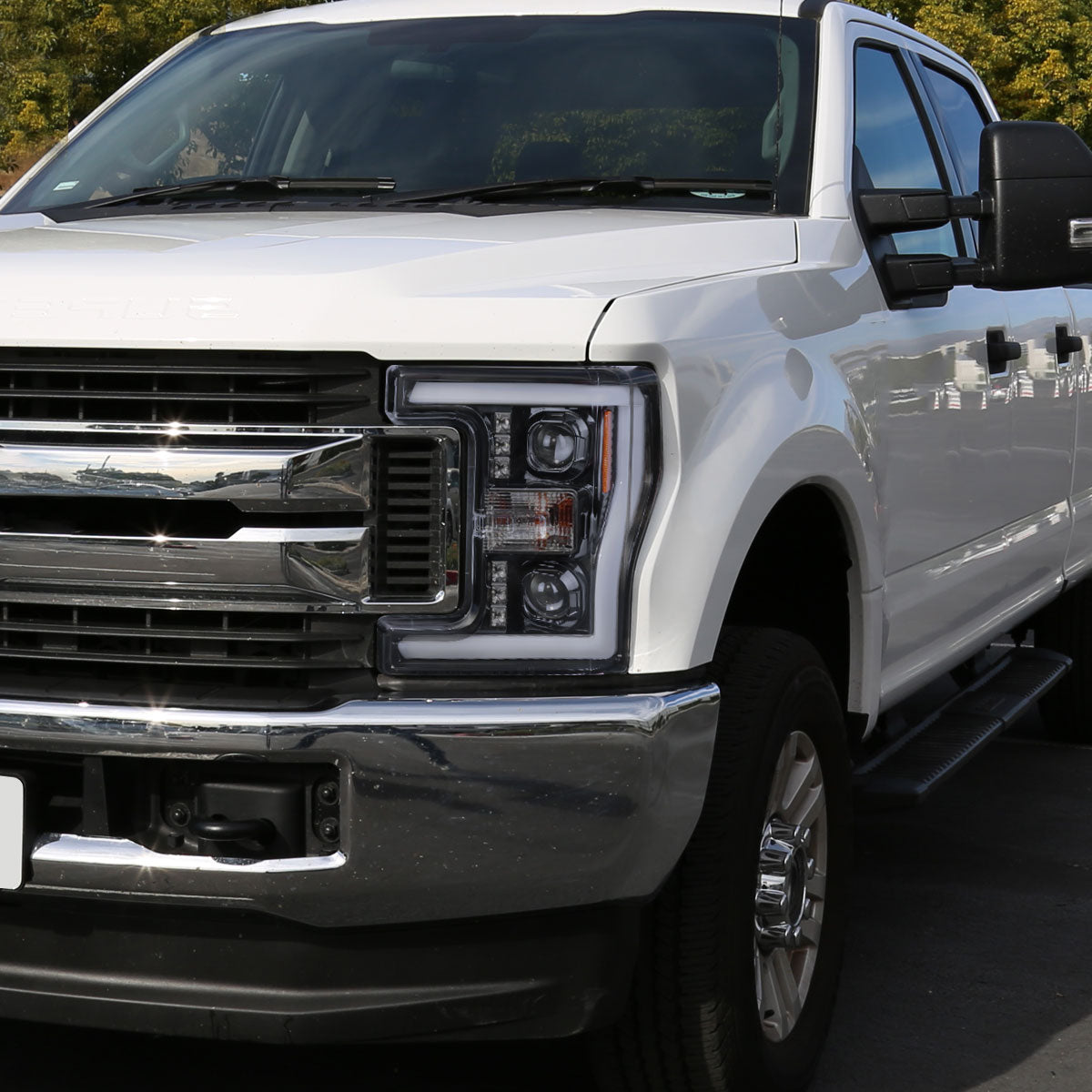 Ronnin - Fits 2017-2019 Ford F250 F350 F450 F550 Super Duty Halogen Projector Headlights Switchback LED Turn Signal Replacement Pair | Black Smoke