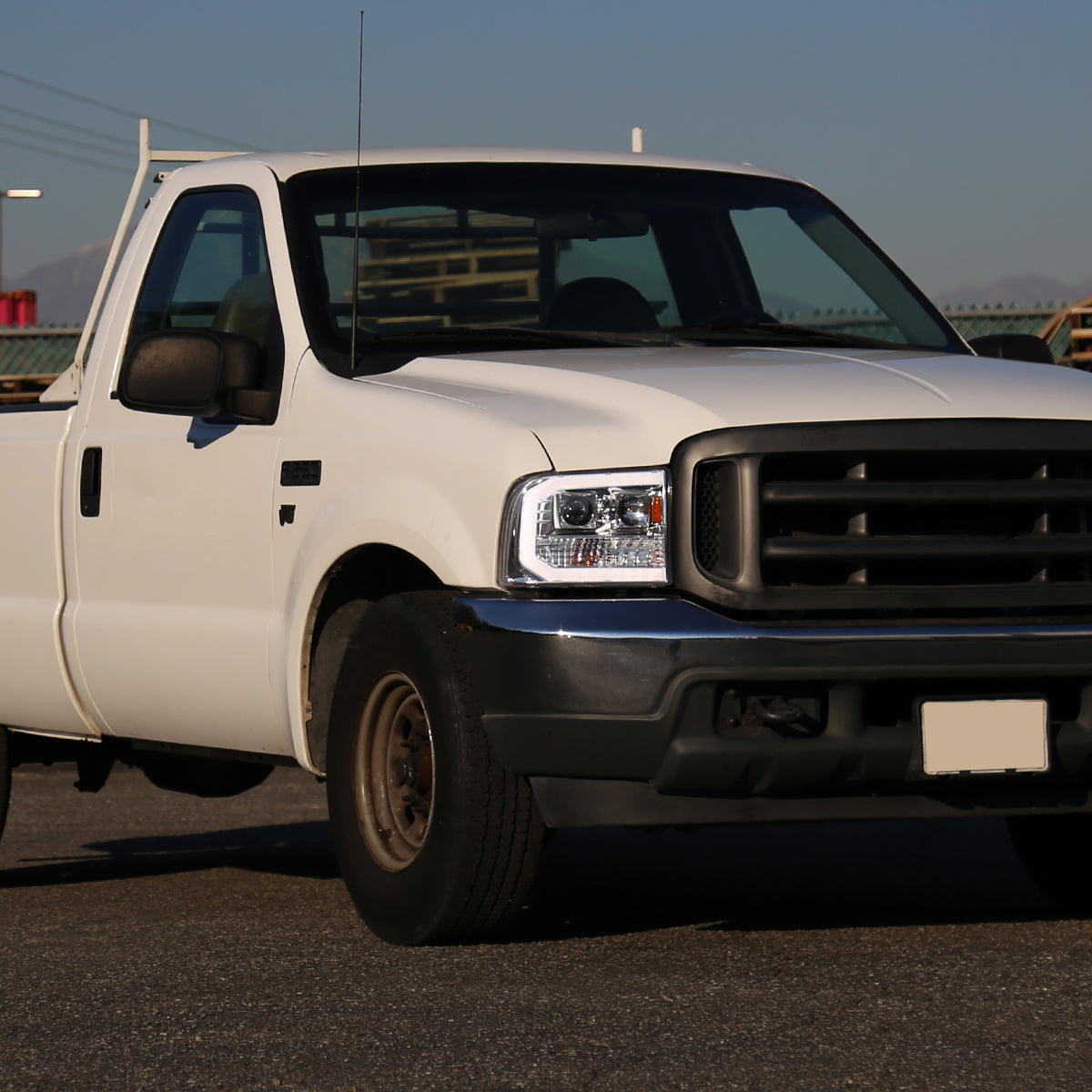 Ronnin - Fits 1999-2004 Ford F250 F350 F450 F550 Super Duty 2000-2004 Excursion Upgraded Replacement LED Running Lights Projector Headlights Assembly Pair | Chrome