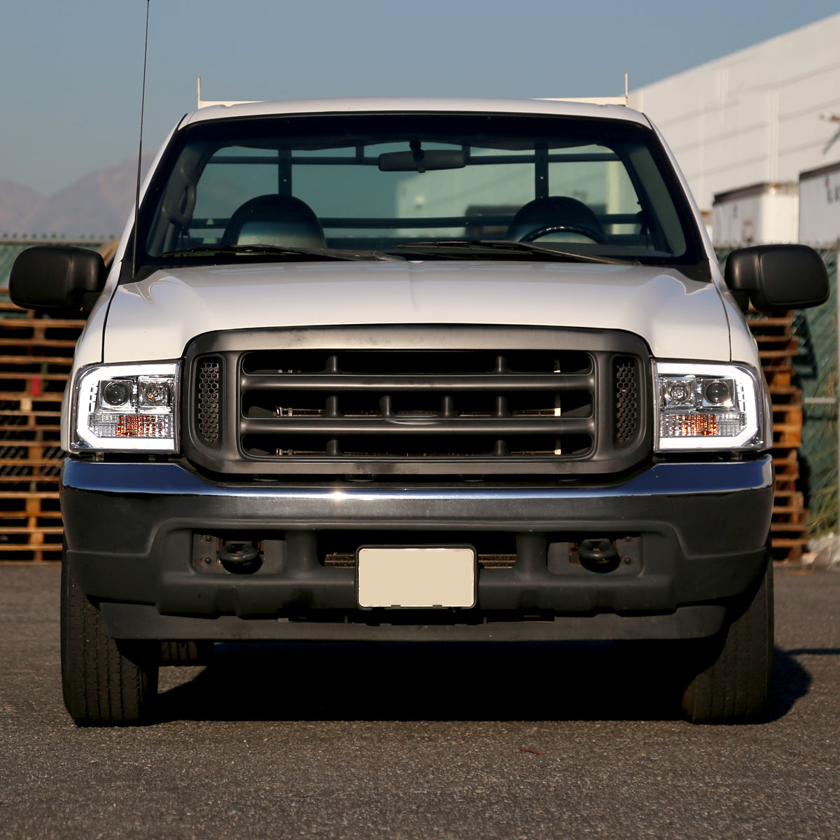 Ronnin - Fits 1999-2004 Ford F250 F350 F450 F550 Super Duty 2000-2004 Excursion Upgraded Replacement LED Running Lights Projector Headlights Assembly Pair | Chrome