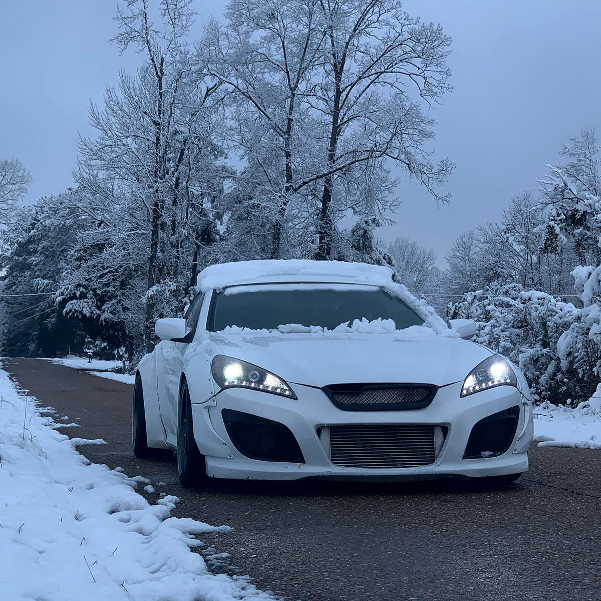 Ronnin - Fits 2010-2012 Hyundai Genesis Coupe LED Running Lights Projector Halogen Headlights Replacement Assembly Pair | Gloss Black