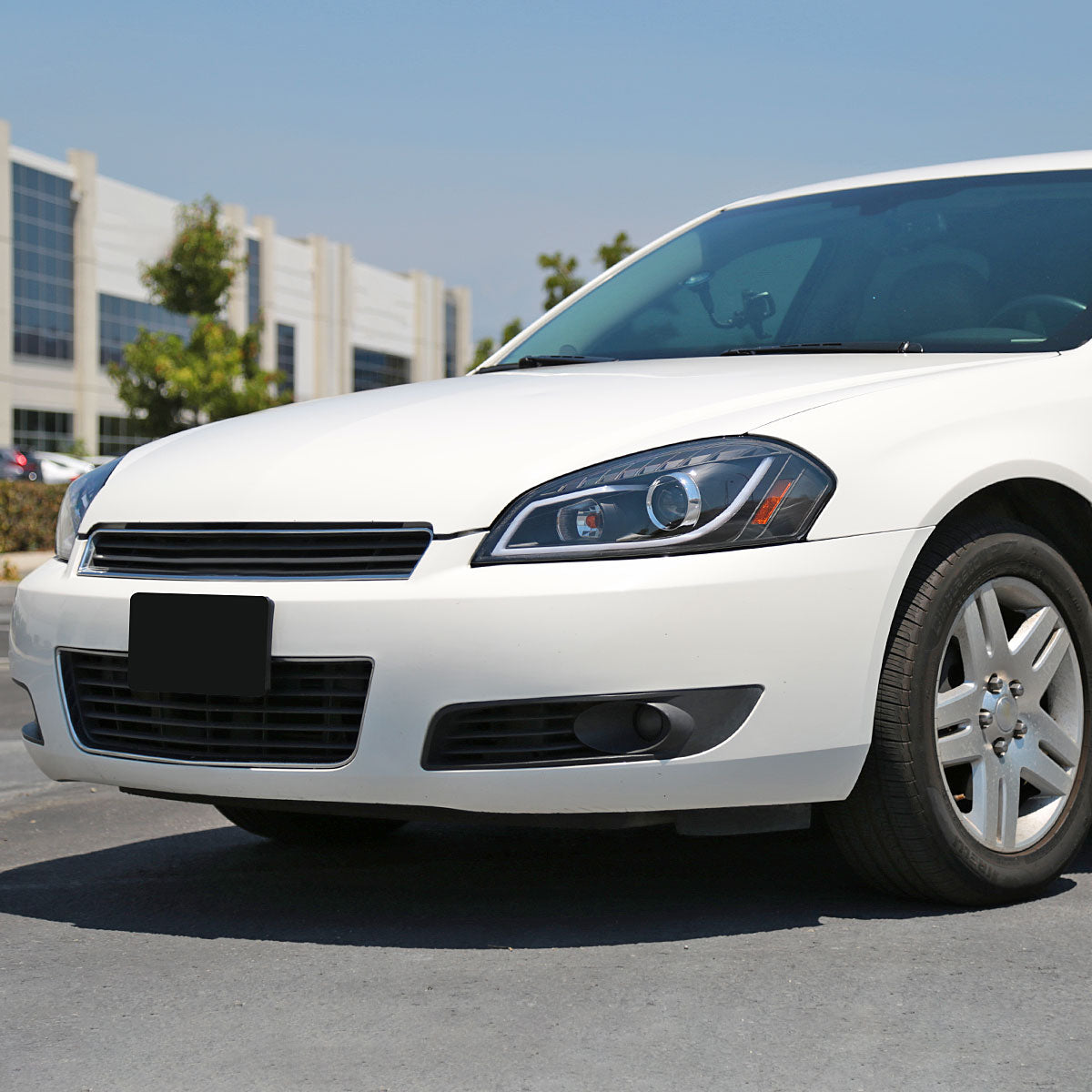 Ronnin - Fits 2006-2016 Chevy Impala 2006-2007 Chevy Monte Carlo Upgrade LED Running Light Tube Projector Headlights Assembly Pair | Black