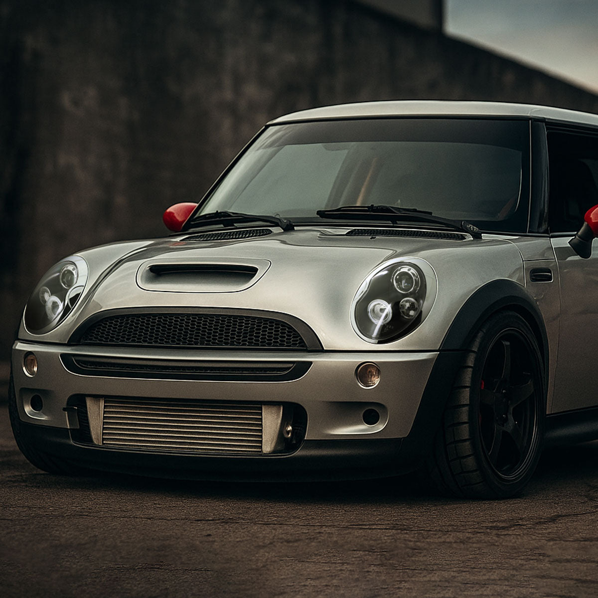 Ronnin - Fits 2002-2008 R50 R52 R53 Mini Cooper Upgrade Assembly LED Rims Halogen Projector Headlights Pair | Black