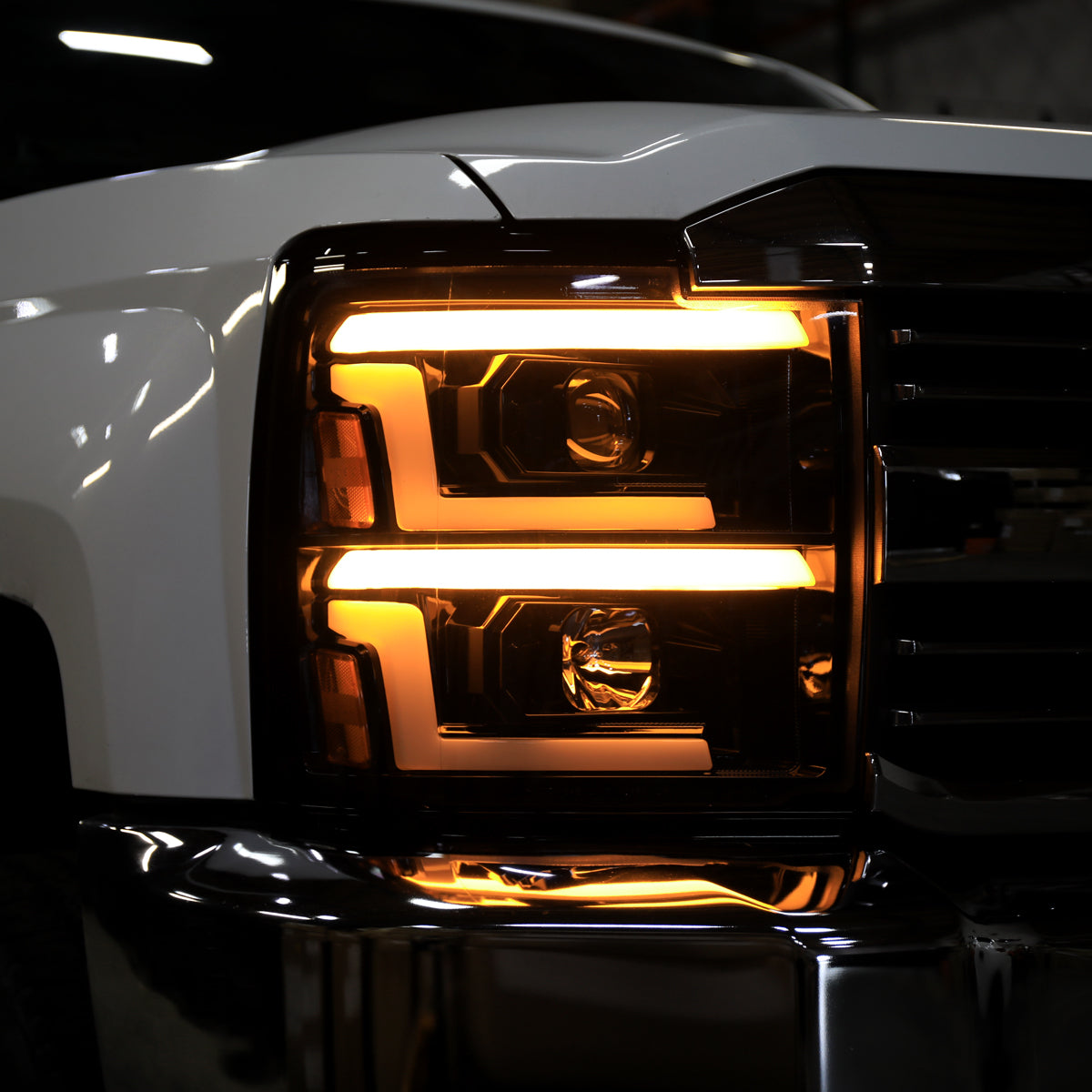 Ronnin - Fits 2015-2019 Chevy Silverado 2500HD 3500HD Projector Headlights Switchback LED Sequential Turn Signal + Animated Startup Effect Pair | Black Smoke