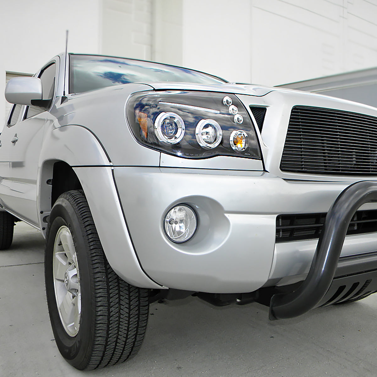 Ronnin - Fits 2005-2011 Toyota Tacoma Upgraded Assembly LED Dual Rims Projector Headlights Pair | Black