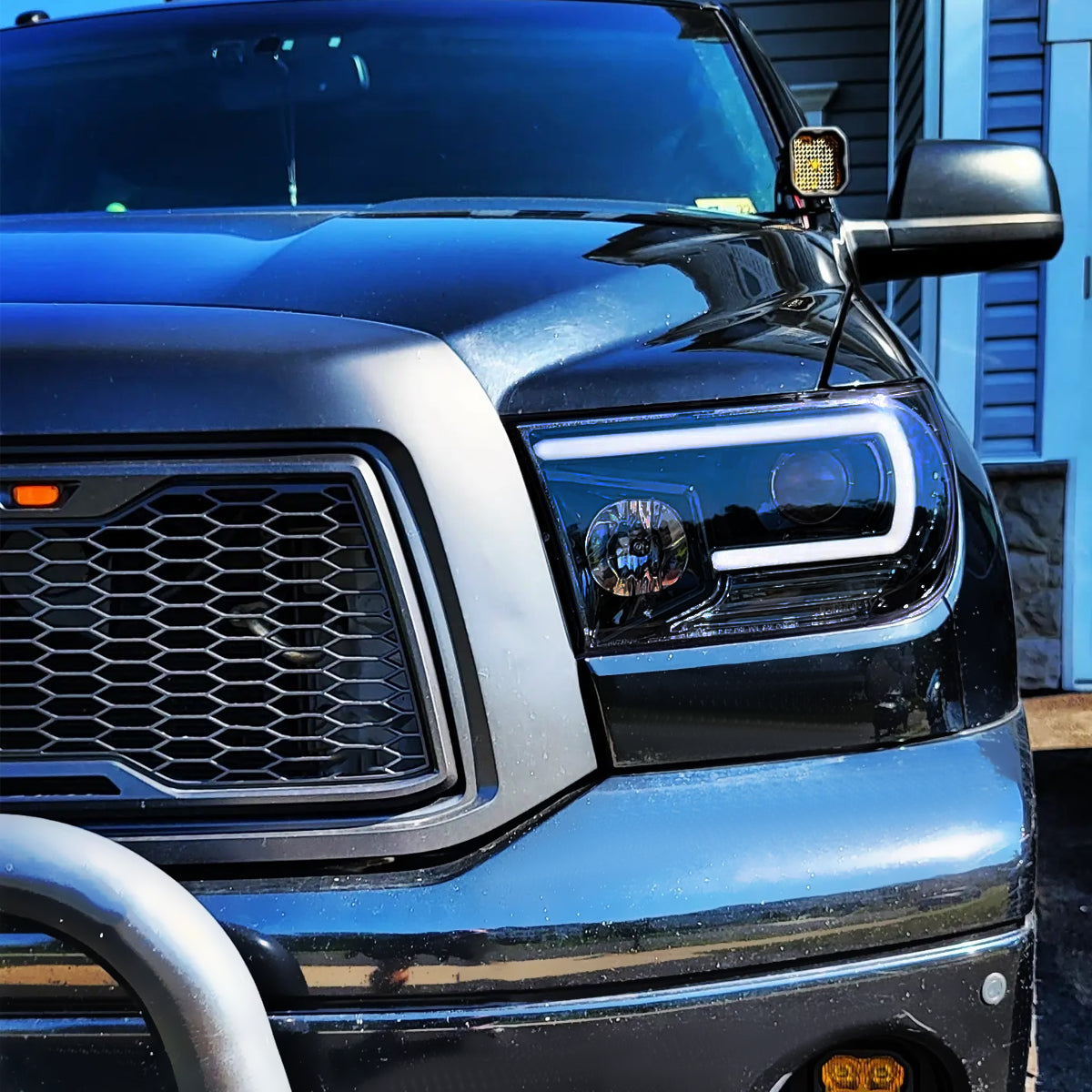 Ronnin - Fits 2007-2017 Toyota Tundra Sequoia Upgraded Replacement LED Running Light Tube Projector Headlights Assembly Pair | Black Smoke