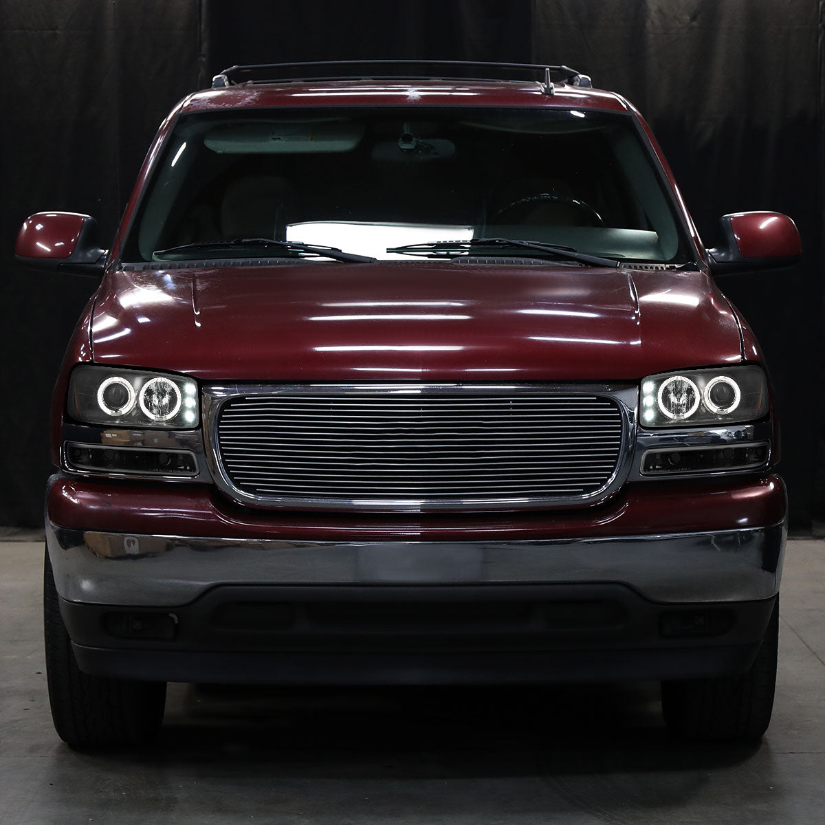 Ronnin - Se adapta a GMC Yukon XL Sierra Classic de 1999-2007, faros delanteros con proyector LED de doble halo y luces de circulación diurna mejorados + montaje de lámparas de parachoques estilo | Negro brillante