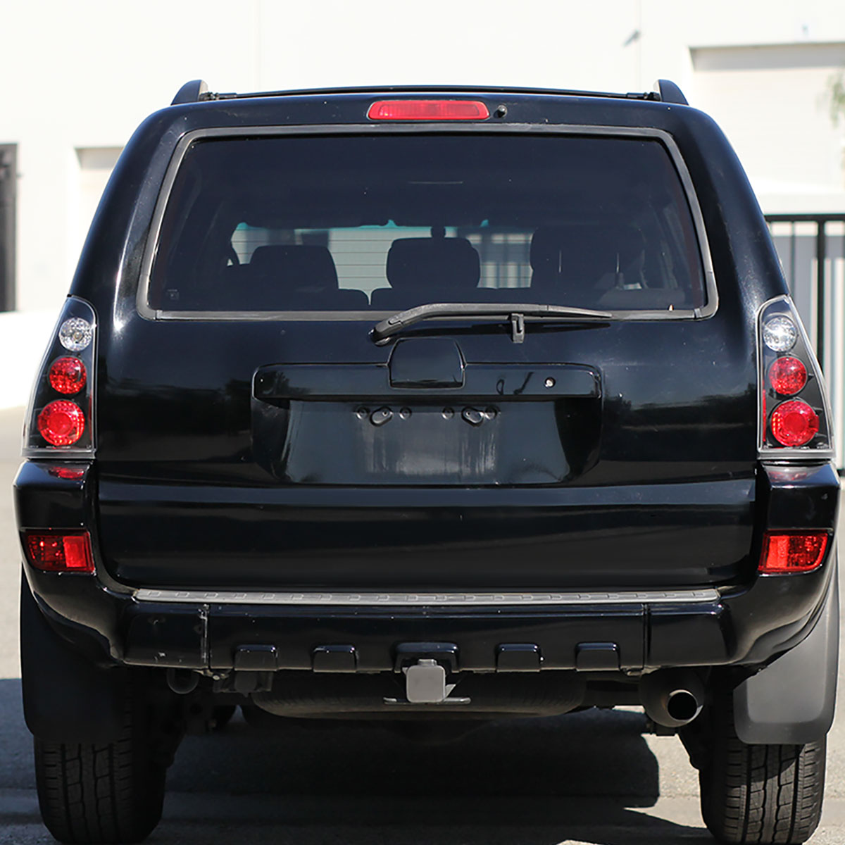 2003-2005 Toyota 4Runner Upgrade Euro Style Tail Lights Replacement Assembly Pair | Black