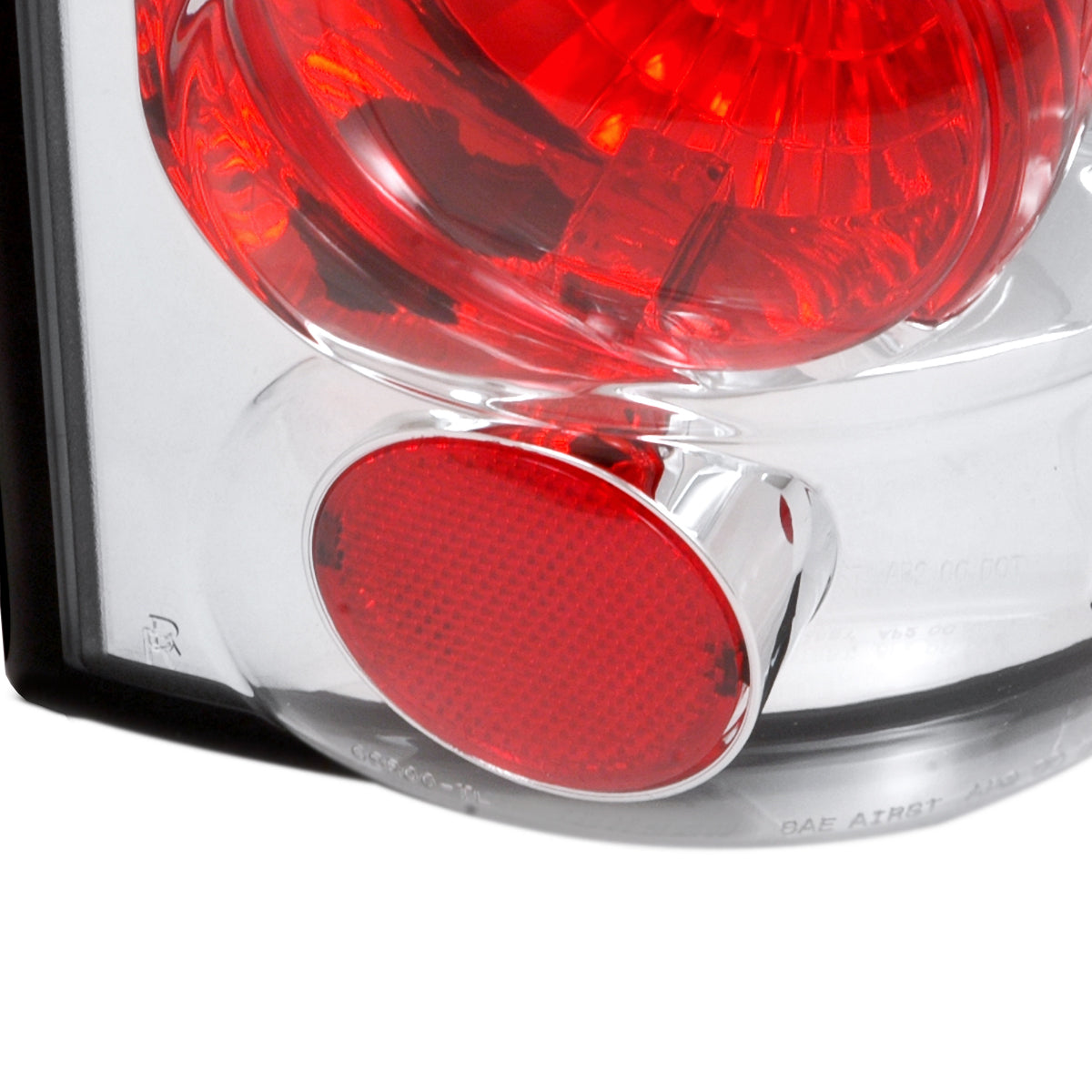 Ronnin -  Fits 2000-2006 Chevy Tahoe Suburban GMC Yukon Denali XL Factory Replacement Tail Lights Assembly Pair | Chrome