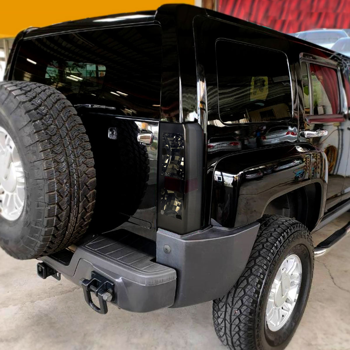 Ronnin - Compatible con Hummer H3 2005-2010 con 2 enchufes de bombilla. Montaje de luces traseras de repuesto, par | Ahumado