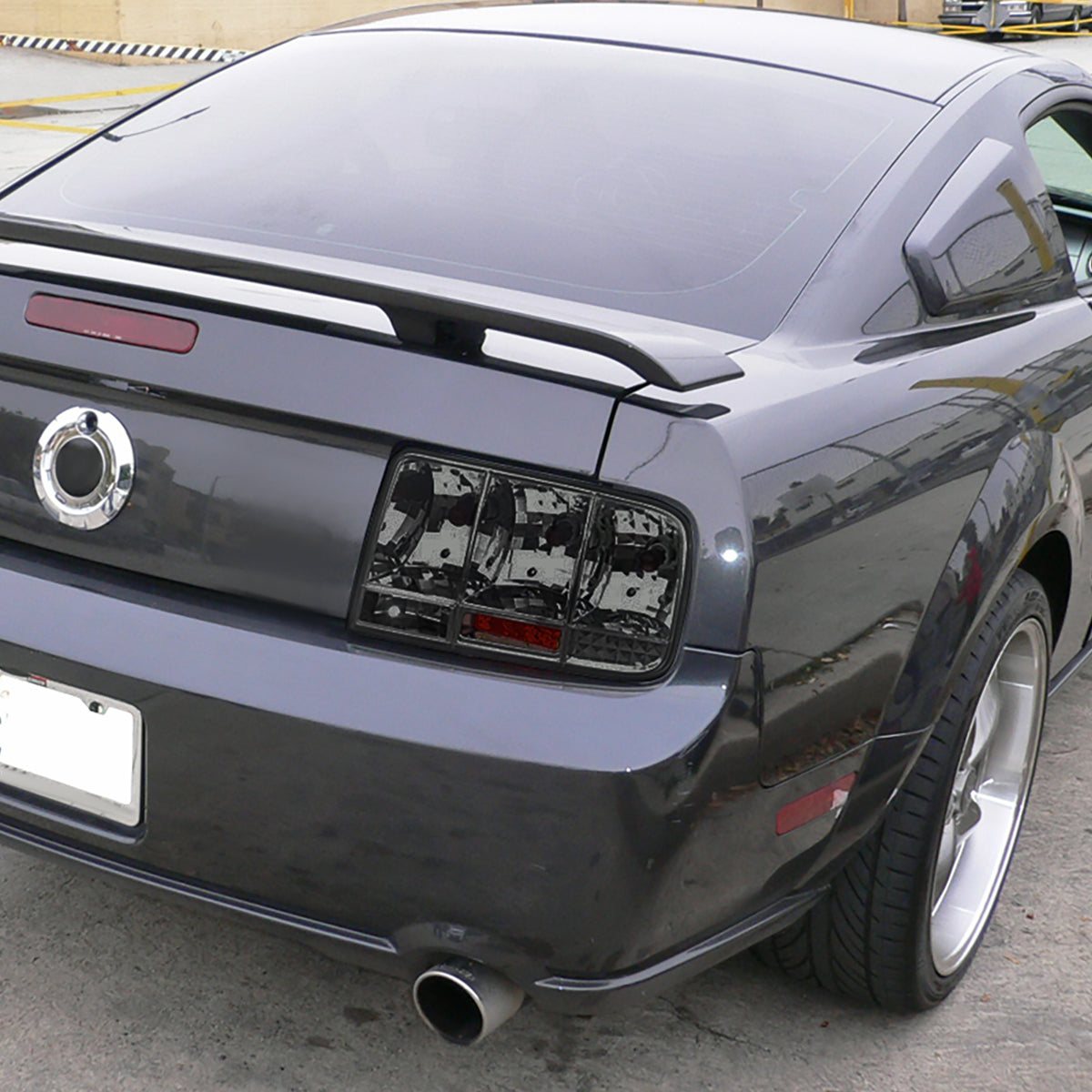 2005-2009 Ford Mustang  Replacement Tail Lights Assembly Pair | Smoke