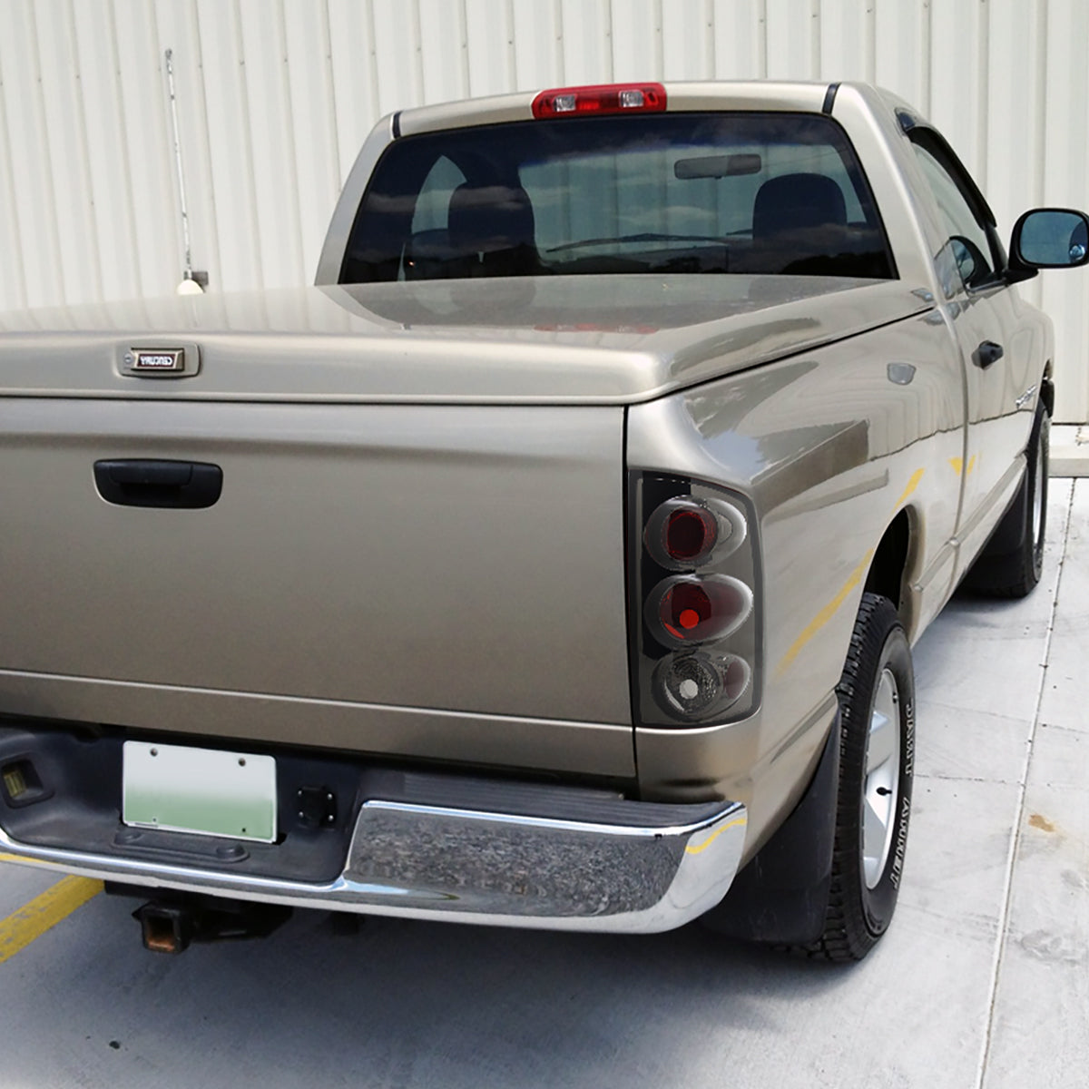2002-2006 Dodge Ram 1500 2500 3500 Upgrade  Style Replacement Tail Lights Assembly Pair | Smoke