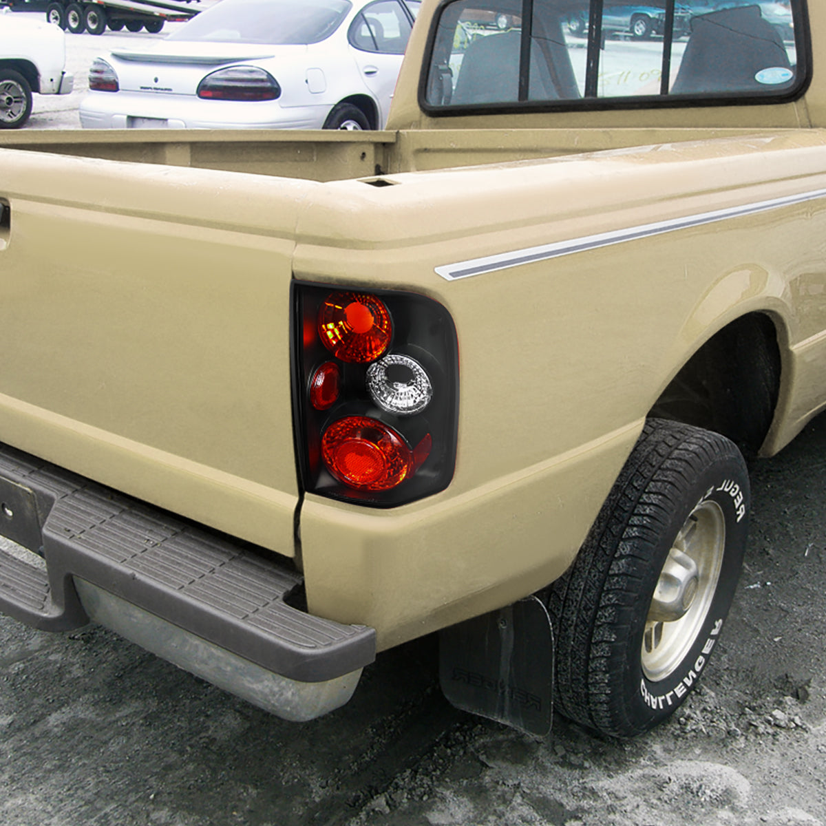 Ronnin - Fits 1993-1997 Ford Ranger Euro Style Replacement Tail Lights Assembly Pair | Black