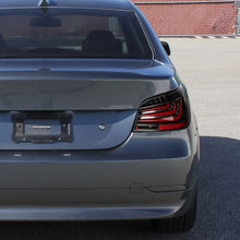 Ronnin - Fits 2004-2007 BMW E60 5-Series 525i 530i 545i 550i US Spec LED Tail Lights Upgrade Assembly Pair | Gloss Black
