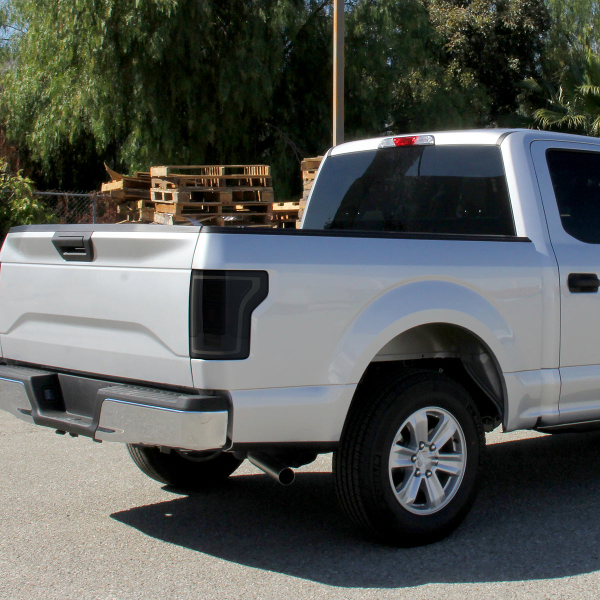 Ronnin - Fits 2015-2017 Ford F150 Upgraded Replacement Full LED Tail Lights Assembly Pair | Black Smoke