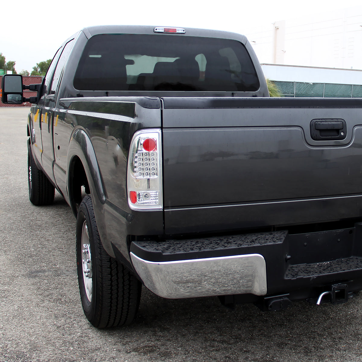 Ronnin - Compatible con las luces traseras de Ford F250 F350 F450 F550 de 2008-2016, conjunto integrado de luces LED de giro y luces de freno, par | Ahumado