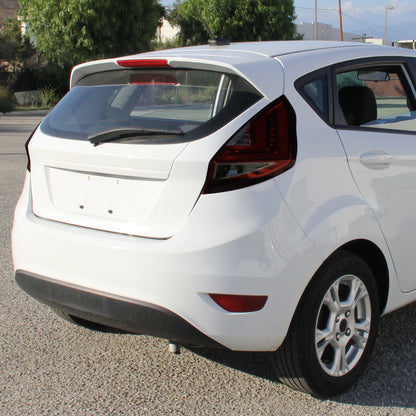 Ronnin - Se adapta a la Ford Fiesta 2011-2013 Hatchback US Spec Luces traseras LED completas Ensamblaje de reemplazo mejorado Par | Rojo Ahumado