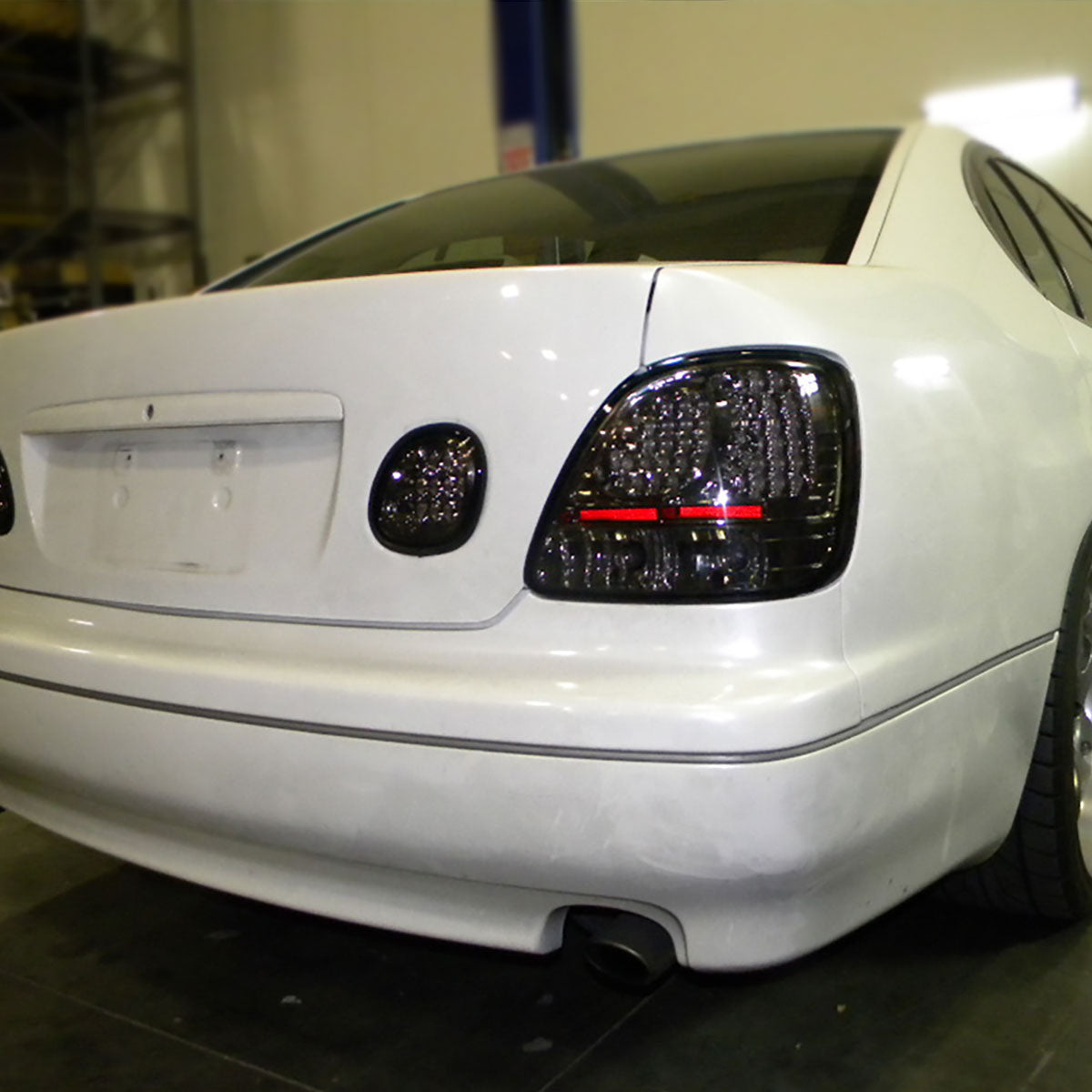 Ronnin - Compatible con Lexus GS300 GS400 GS430 (1998-2005), luces traseras de repuesto, luces de freno LED y luces de maletero, par | Ahumado
