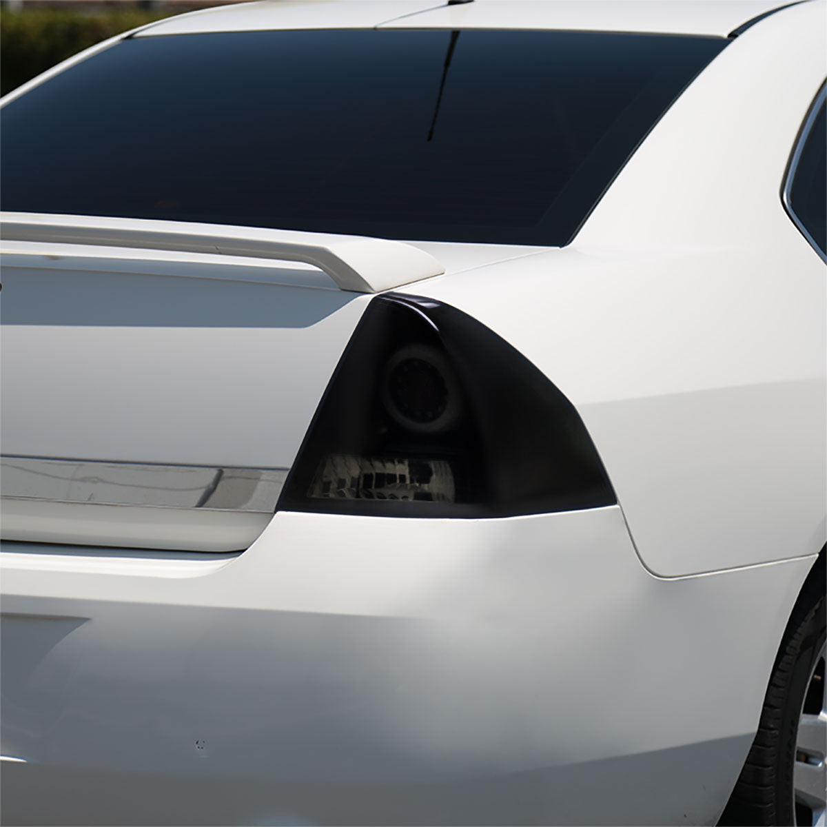 Ronnin - Compatible con Chevy Impala Limited 2006-2016 Par de Conjuntos de Luces Traseras LED de Freno y Direccionales Integradas de Reemplazo Mejorado | Negro Humo