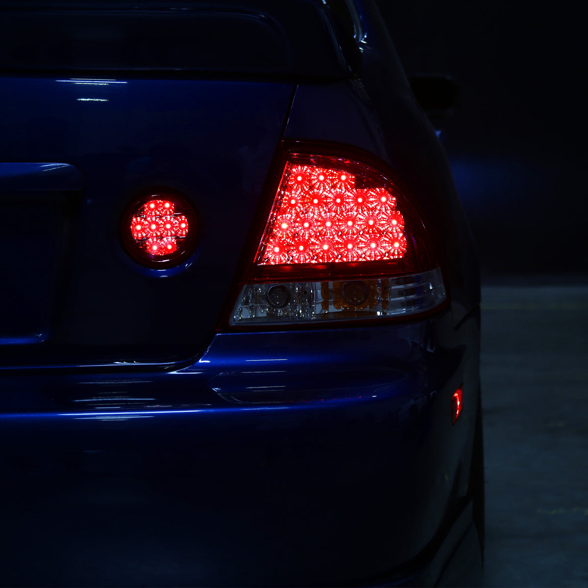 Ronnin - Compatible con Lexus IS300 2001-2005 Par de Luces Traseras de Freno LED de Repuesto Mejoradas | Rojas