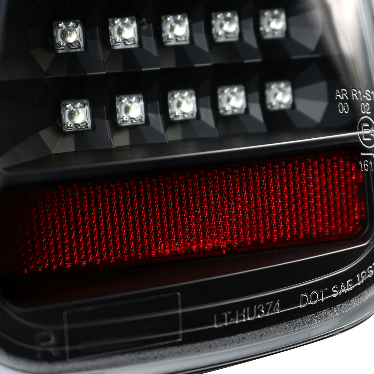 Ronnin - Fits 2005-2006 Mini Cooper S Upgrade Replacement LED Tail Lights Assembly Pair | Black