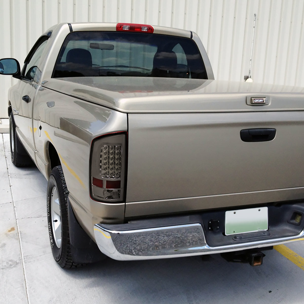 Ronnin - Compatible con Dodge Ram 1500 2500 3500 2002-2006 Luces Traseras de Repuesto LED Integradas con Freno y Direccionales Par | Ahumado