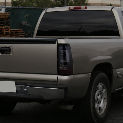 Ronnin - Compatible con Chevy Silverado GMC Sierra 1500 2500 3500 HD Classic 1999-2007. Actualización de luces traseras LED integradas con señal de giro y freno. Par de conjunto | Negro Humo