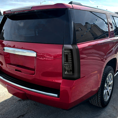 Ronnin - Compatible con GMC Yukon XL Denali 2015-2020, intermitentes y luces de freno LED integrados, conjunto de luces traseras de tubo (par) | Negro Ahumado