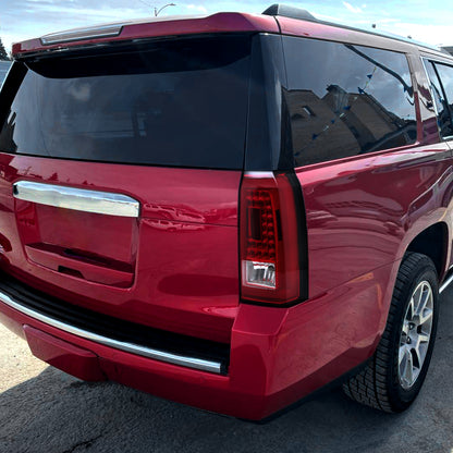 Ronnin - Se adapta a GMC Yukon XL Denali 2015-2020 con luces traseras de tubo con freno y direccionales LED integrados, par de montaje | Rojo